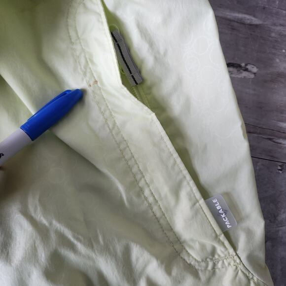 Columbia XCO Omnishield Packable Hooded Lightweight Windbreaker Rain Jacket - Picture 14 of 16